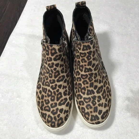 NEW IN BOX Soda Zip Platform Leopard Shoes - Picture 6 of 10